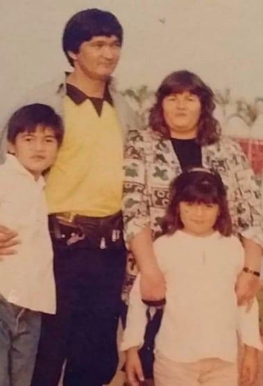 Em 8 dias, Súzan viu a família ser devastada após perder pai, mãe e irmão para a covid