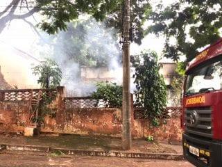 ‘Gato' para ligar ventilador provoca incêndio em quitinete no Amambaí