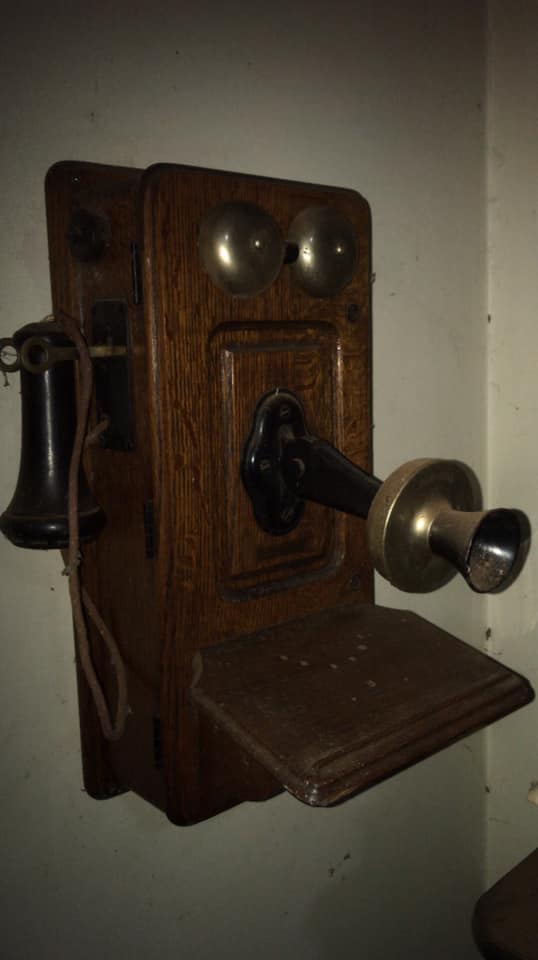 Segundo Beto, este é o primeiro telefone de Campo Grande (Foto: Arquivo Pessoal)