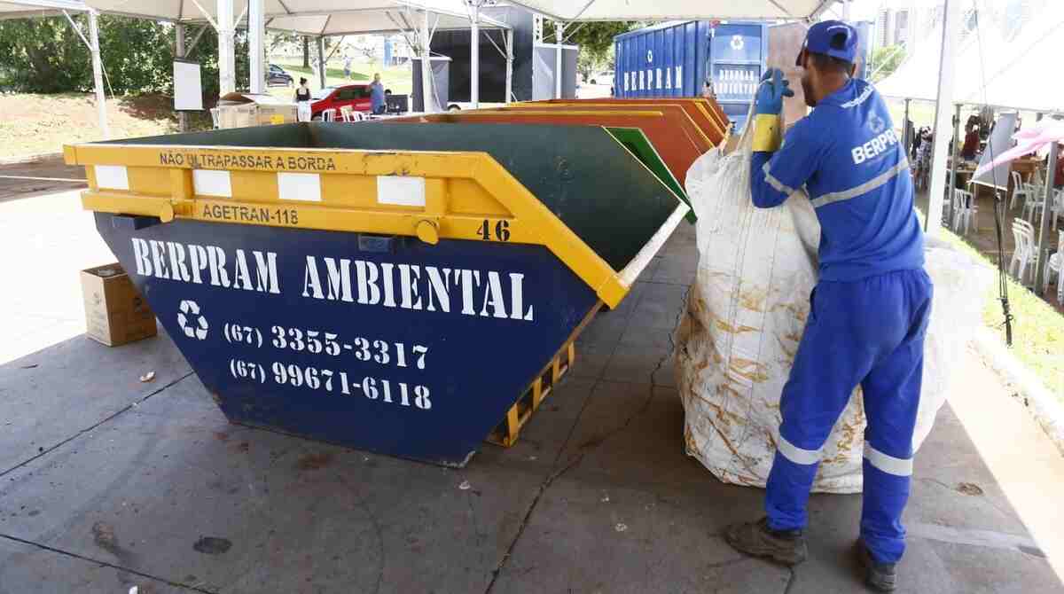 4º Drive-Thru da Reciclagem