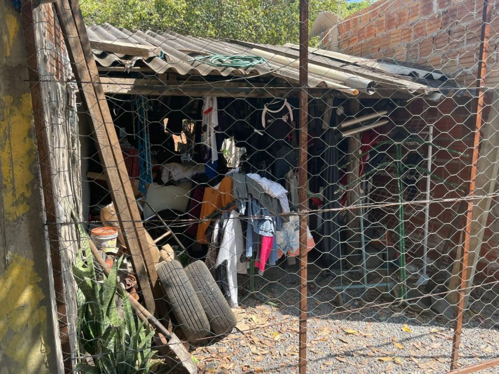 Casal também possui um brechó, na principal avenida da cidade. Foto: Graziela Rezende/Jornal Midiamax
