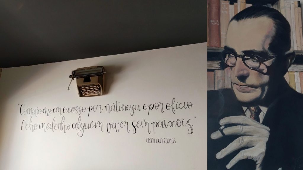 Elementos da literatura também estão presentes no local