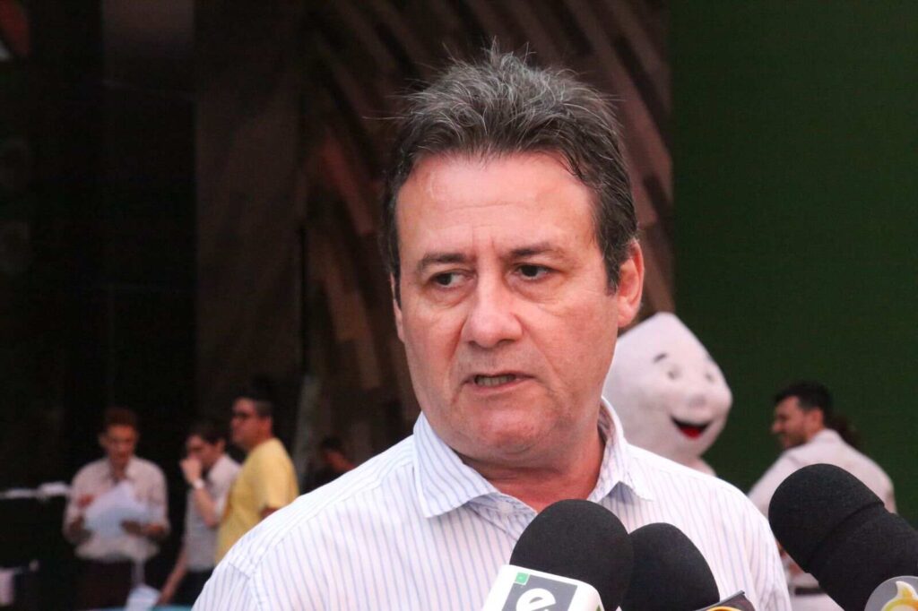 Maurício Simões
