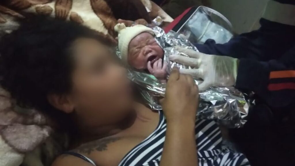 bebê parto samu