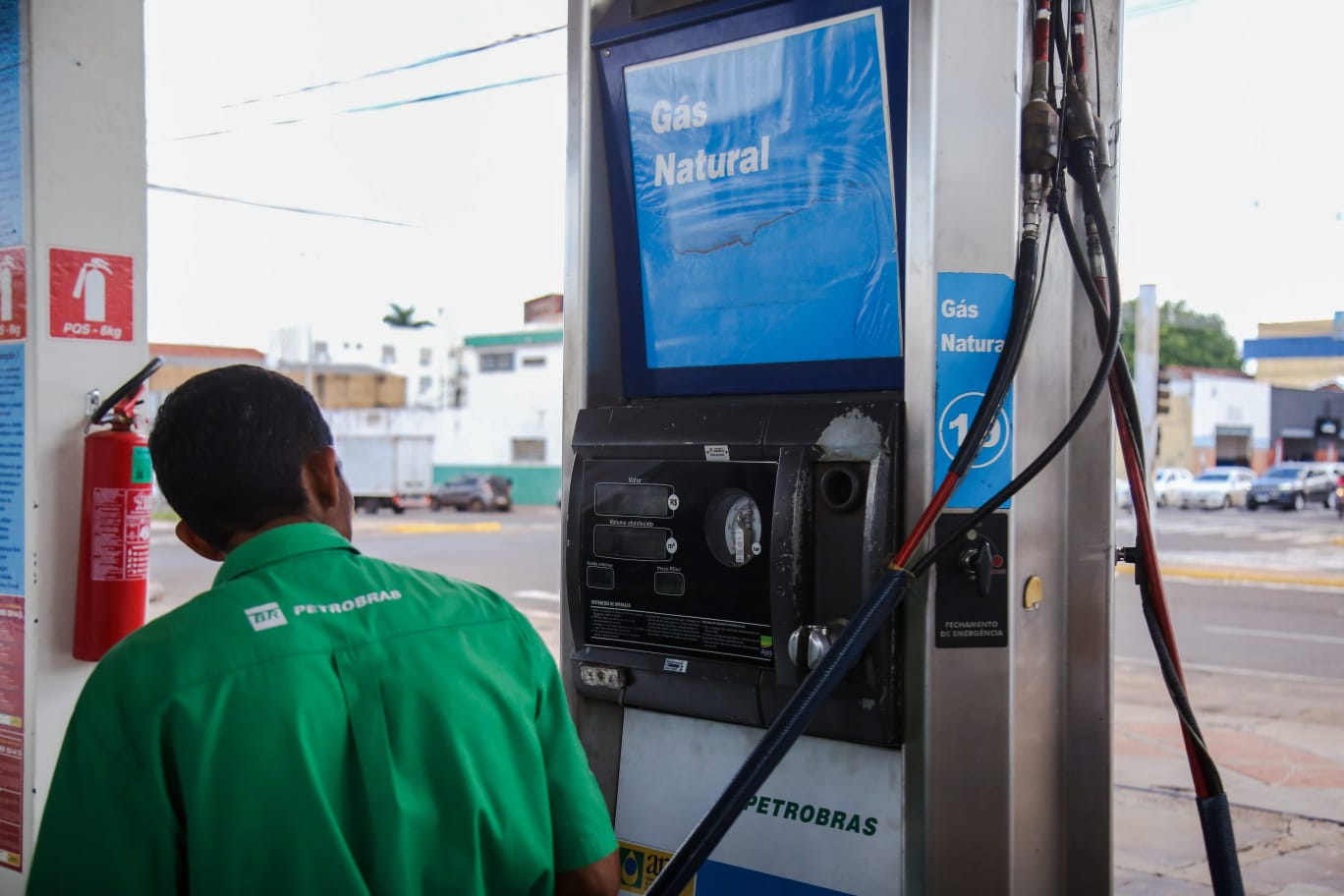 Posto com gás natural
