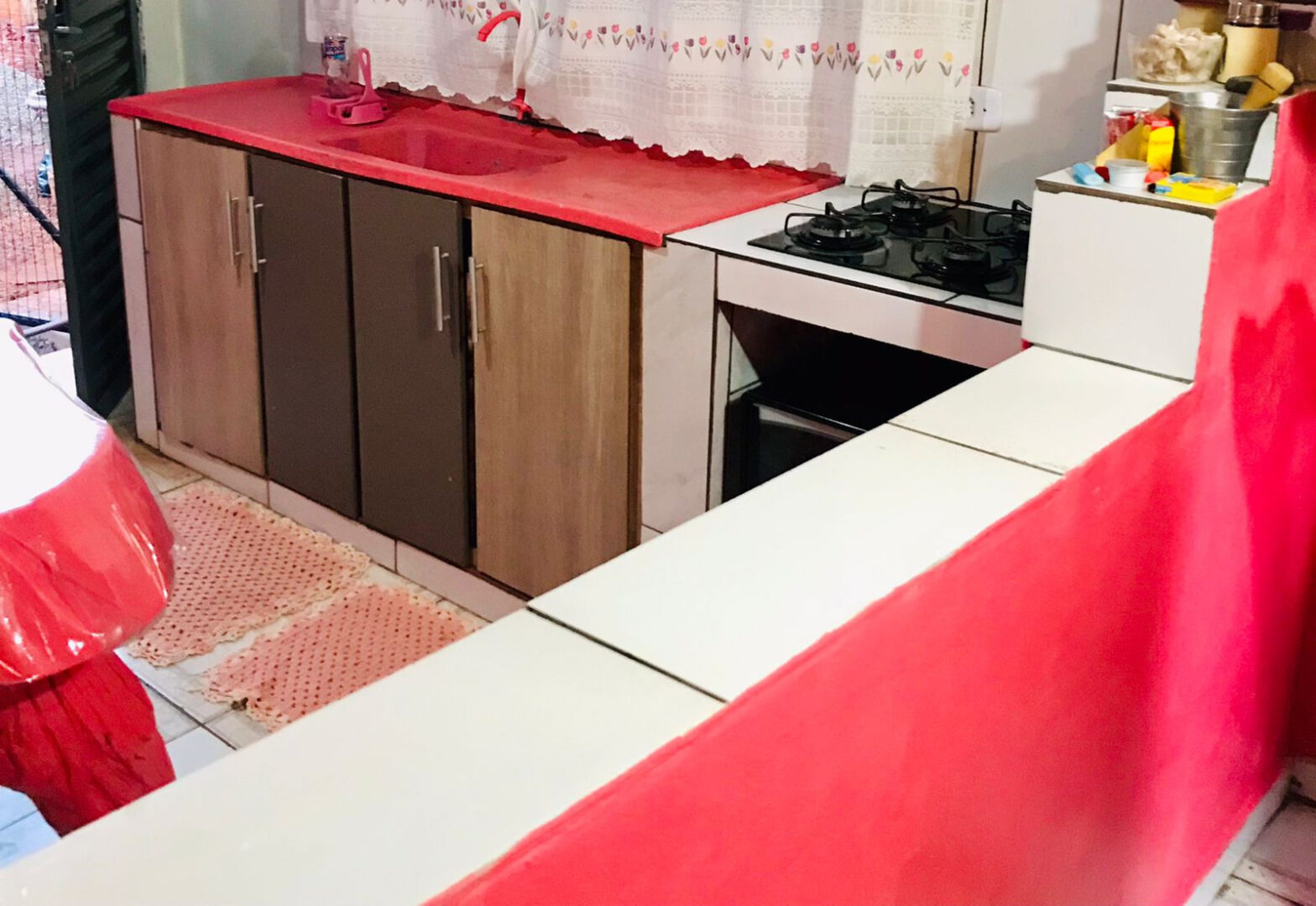 Parte da cozinha da residência - (Foto: Arquivo Pessoal) casa ken casa da barbie