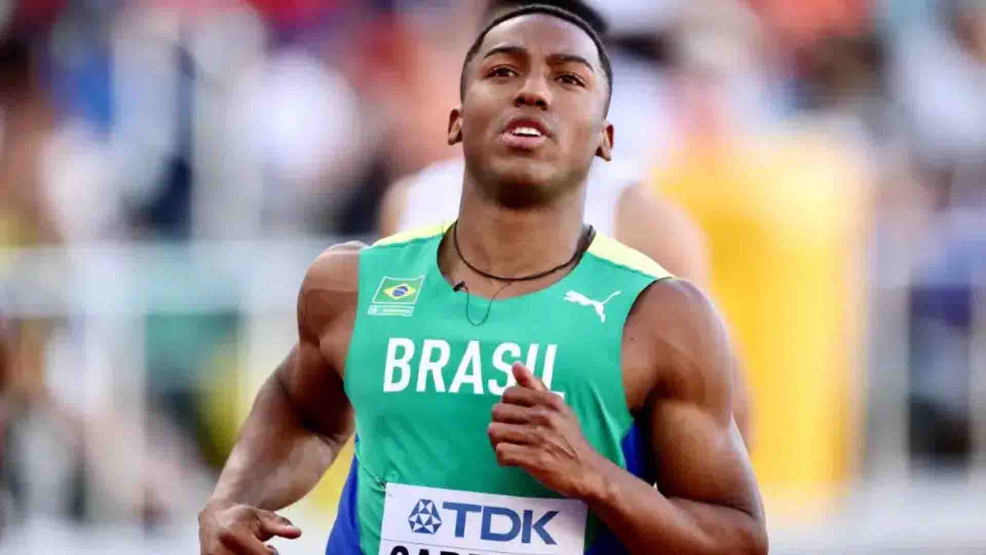 Erik Cardoso pode herdar medalha de ouro e recorde (Carol Coelho, CBAt)