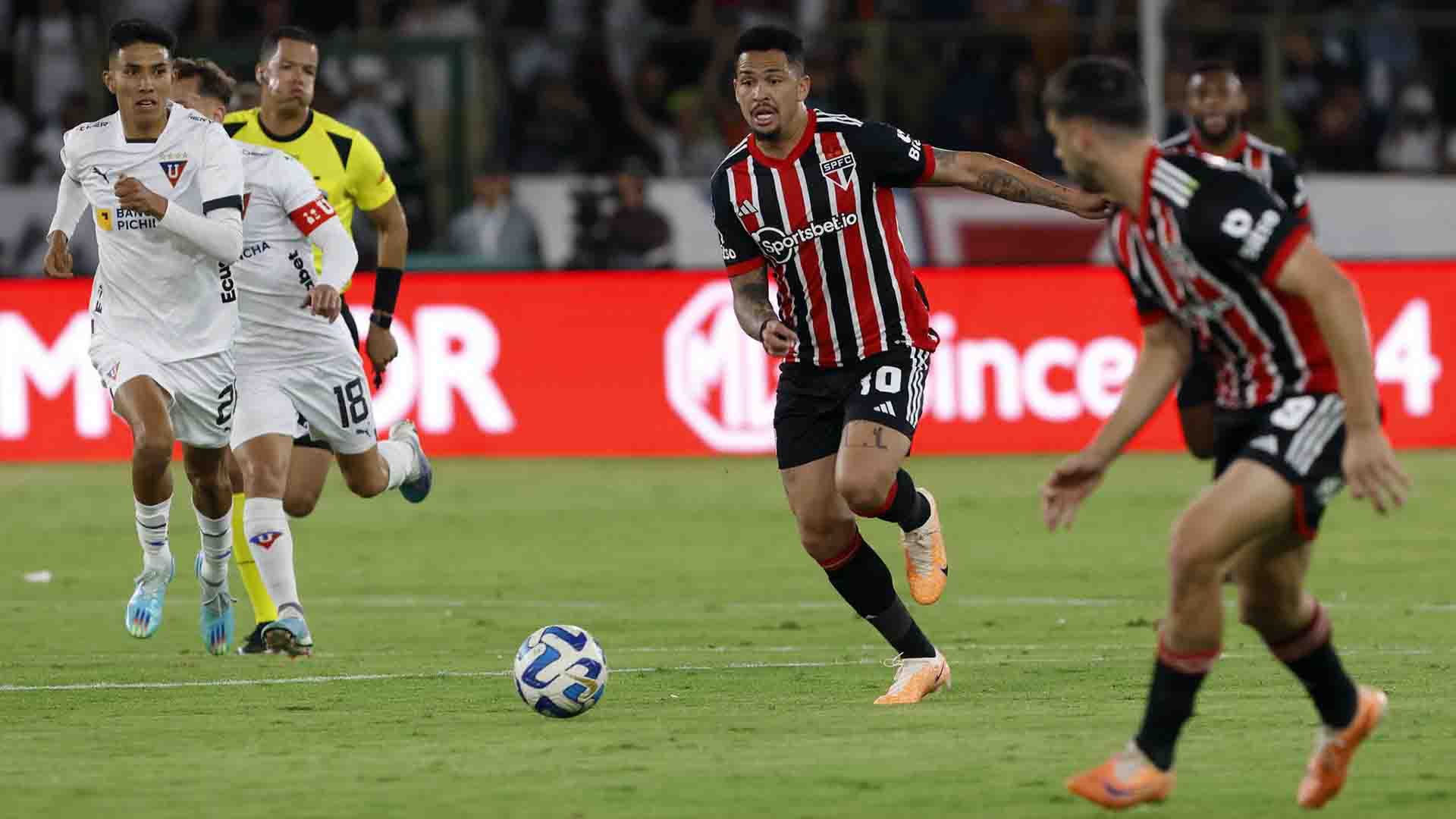São Paulo precisará reverter mais um placar para avançar (Rubens Chiri, saopaulofc.net)