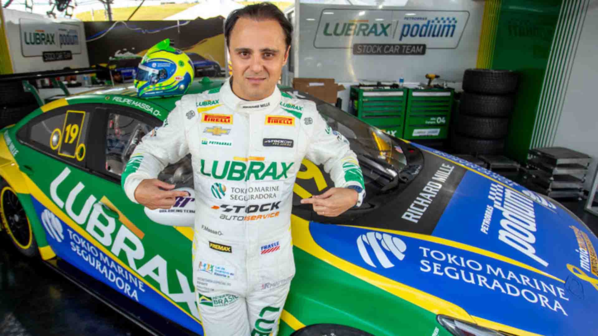 Atualmente, Massa corre na Stock Car (Divulgação)
