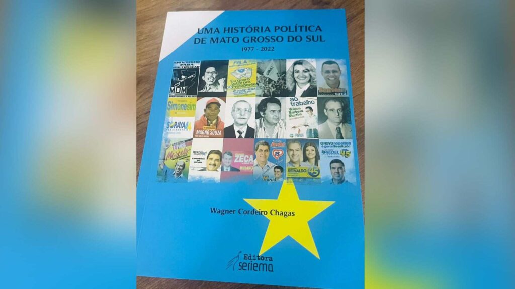 Professor ressalta importância do conhecimento histórico em livro. (Graziela Rezende/Jornal Midiamax)