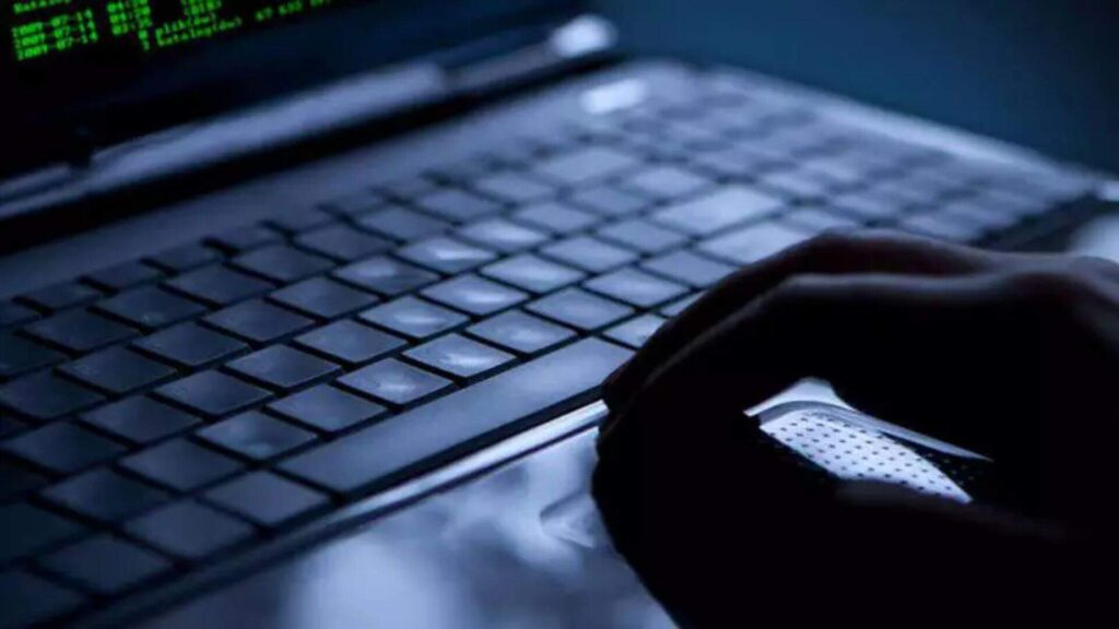 Anonimato na internet impulsiona a prática de crimes