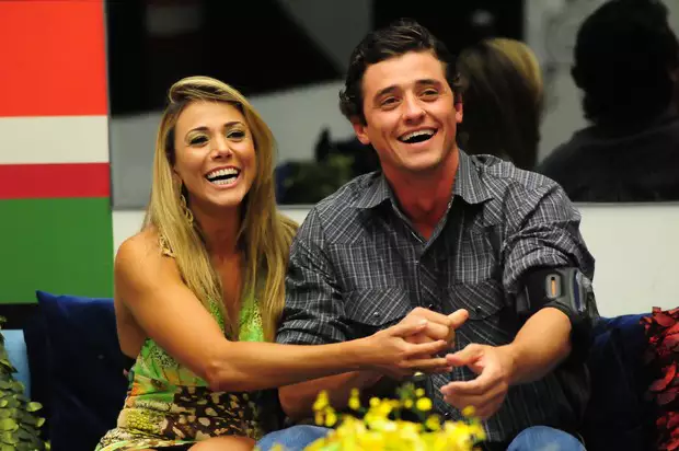 Fabiana e Fael na final do BBB 12 (Foto: TV Globo)